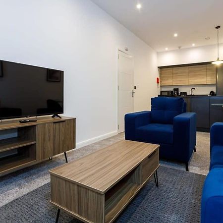 Contemporary 1 Bed Apartment Central Bolton Exterior foto